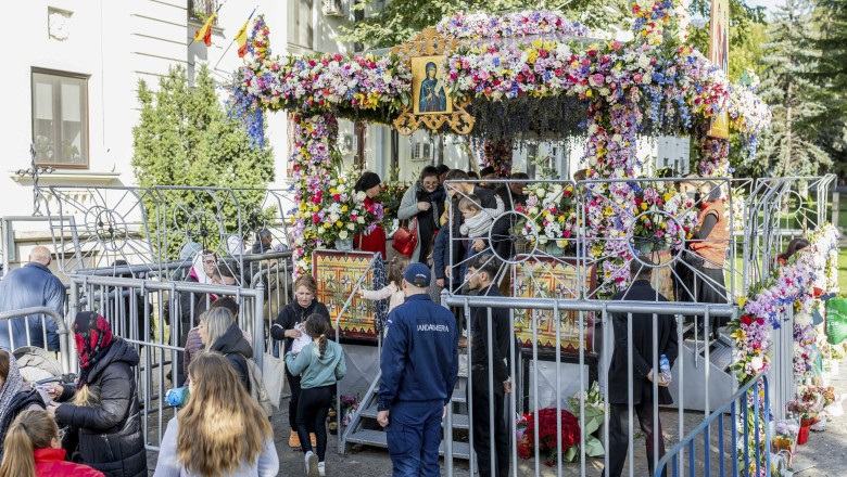 Program pelerinaj Sfanta Parascheva Iasi 2025. Cand are loc, ce trebuie sa stii si traditii importante